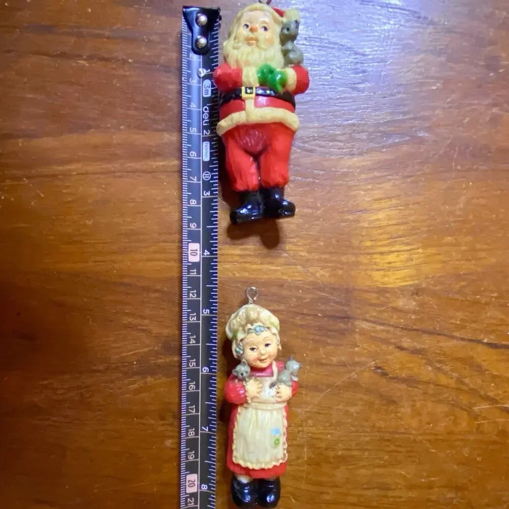 Vintage Christmas Ornaments Hallmark Santa & Mrs. Claus Holding Cats Kittens
